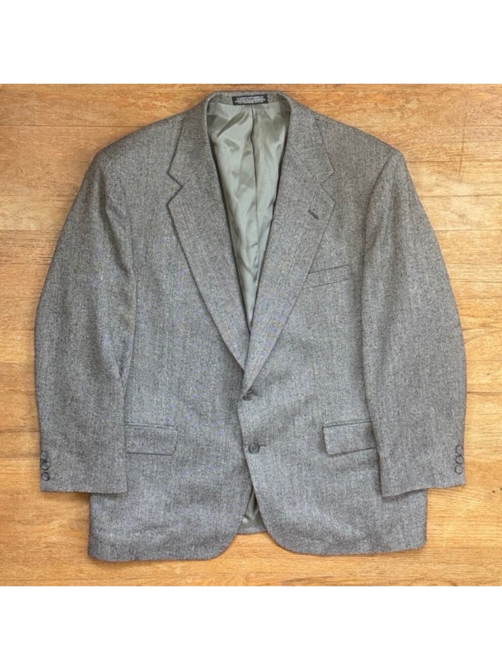 Vintage Mens Poly/Wool/Silk Striped Blazer Size 44S Black/Gray Sport Coat Jacket